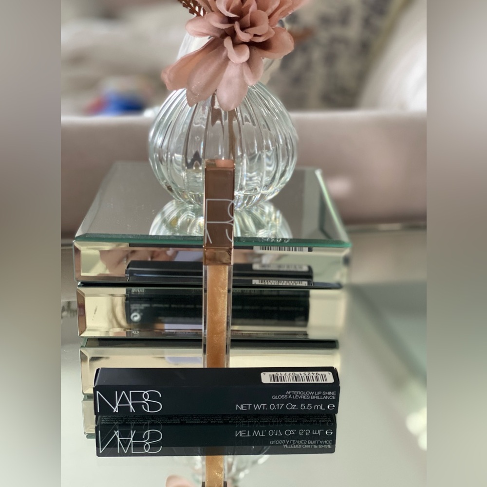 🩷Nars Afterglow Lip Shine🩷